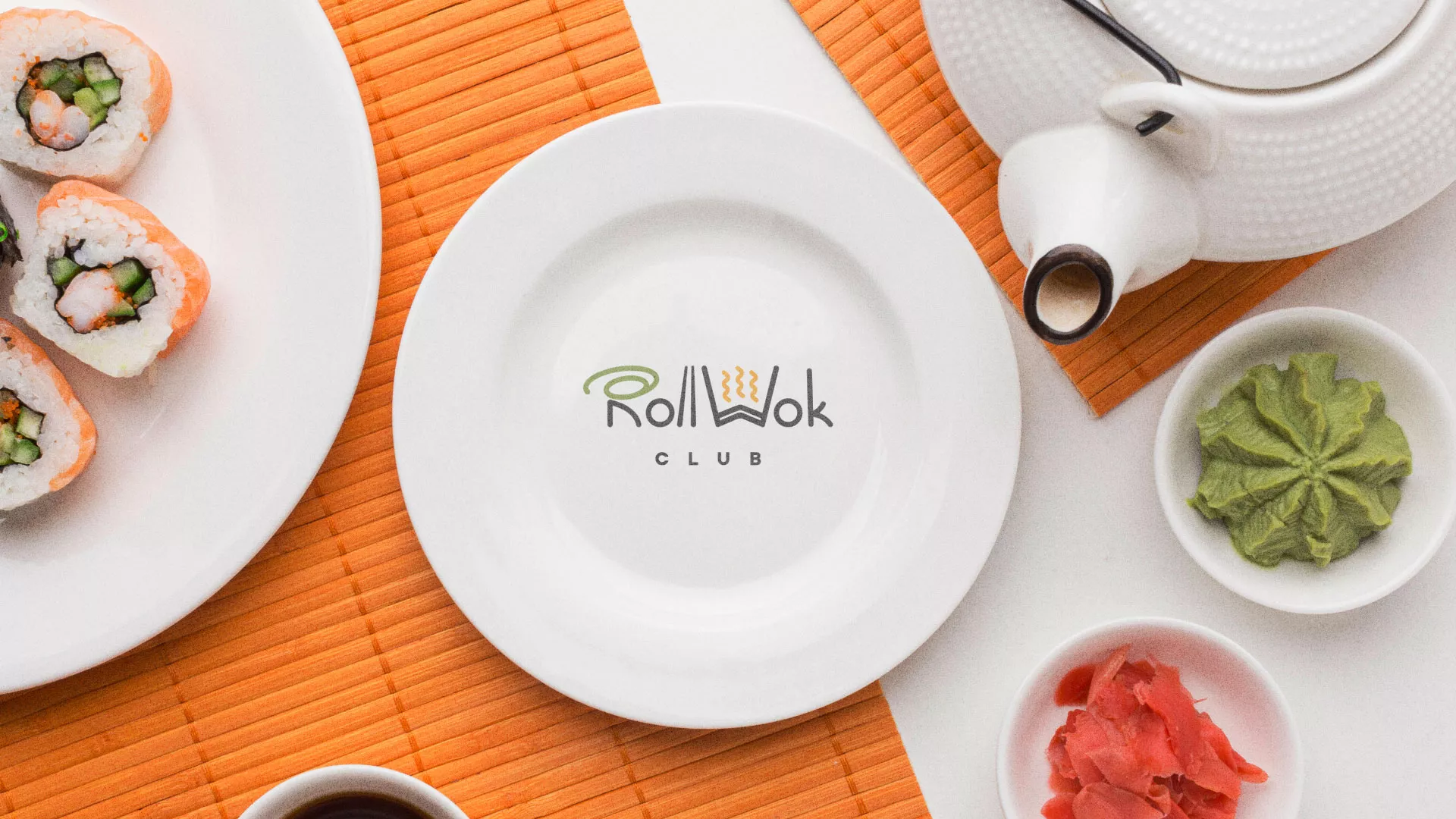 Разработка логотипа и фирменного стиля в Учалах для суши-бара «Roll Wok Club» Разработка логотипа и фирменного стиля в Учалах для суши-бара «Roll Wok Club»